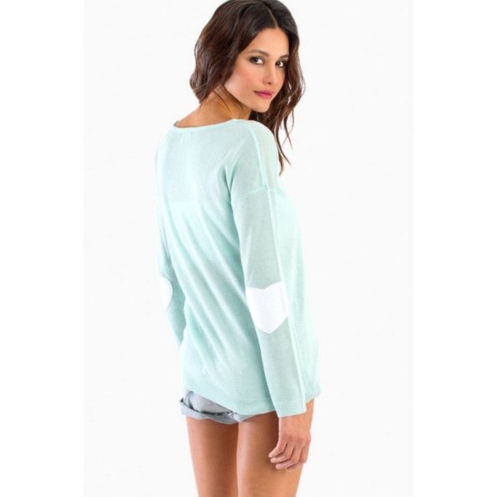 TOBI HEART ON MY SLEEVES MINT SWEATER
